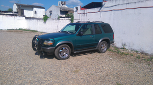 Ford Explorer  atratar