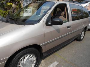 Ford Windstar Minivan 