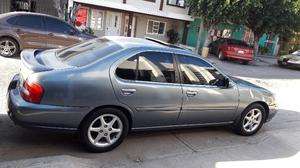 Nissan Altima Sedán 