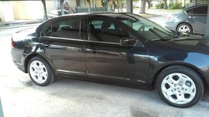 Ford Fusion Sedán  Dlls.