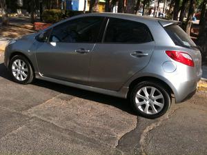 Mazda 2 5p Touring 5vel