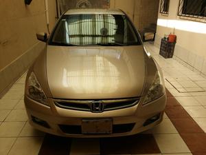 Honda Accord 4p EX sedan L4 piel ABS CD