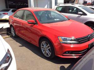 Automovil Jetta Sport Estándar 