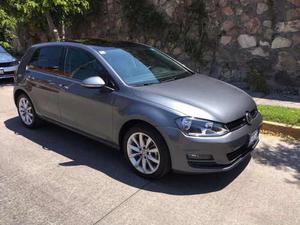 Volkswagen Golf Comfortline Sport 