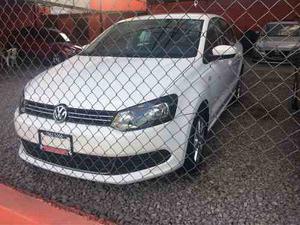 Volkswagen Vento 4p Active L4 1.6 Aut 