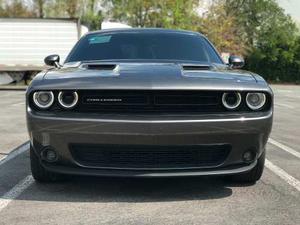 Dodge Challenger Black Line V