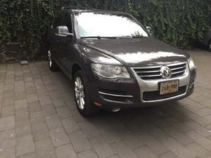 Volkswagen Touareg 5p V8 Tiptronic Climatronic 4x4 (sis Nav)