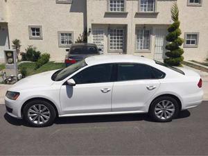 Volkswagen Passat 4p Sedan Comfortline Tiptronic R