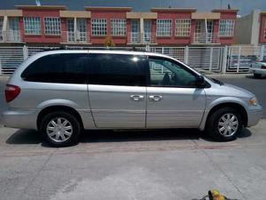 Chrysler Town & Country Touring Edition Stown Go 