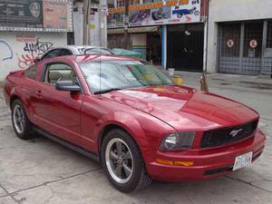 Vendo Mustang  Coupe V6 Automatico