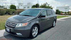 Honda Odyssey Touring Minivan ¡¡¡ Excelente Oportunidad