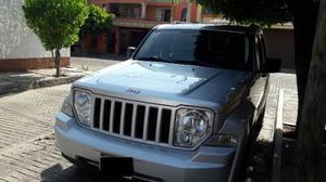 Jeep Liberty  Piel Seminueva