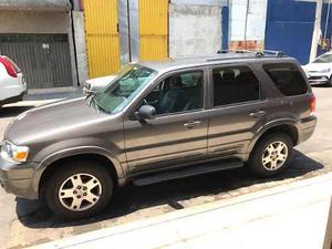 Ford Escape  Único Dueño Y Factura De Agencia