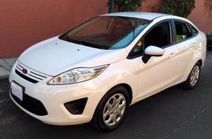 Ford Fiesta 4p S 5vel Sedan