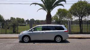 Impecable Toyota Sienna  Xle