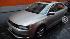 Jetta style act hermoso ideal para uber doy credit
