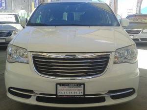 Chrysler Town & Country