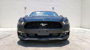 Ford Mustang V Negro