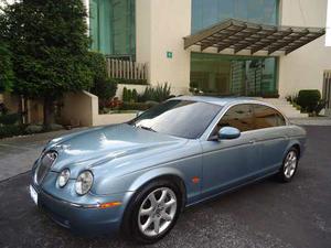 Jaguar S-type V8 4.2