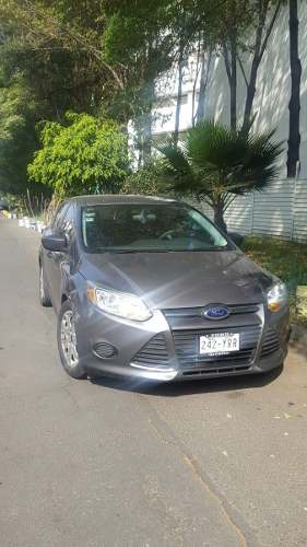 Ford Focus 4p Se Aut