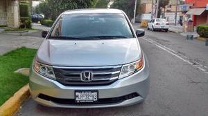 Honda Odyssey  Plata