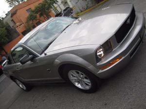 Precioso Mustang V6 Automatico