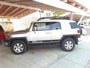 Toyota Fj Cruiser 3p Premium Aut A/a Ee Ra Abs 4x