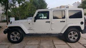 Jeep Wrangler Sahara 
