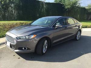 Ford Fusion  Se Luxury