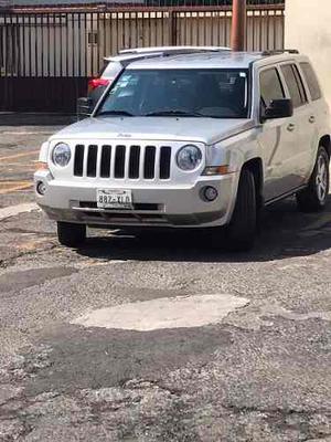 Jeep Patriot  Std Plata Solo 69k Km Como Nueva