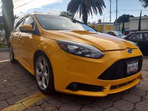 Ford Focus St .