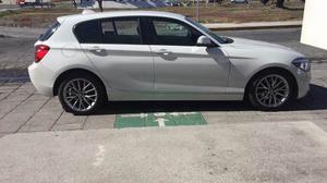 Bmw 118i, Color Blanco, Impecable.