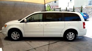 Chrysler Town & Country