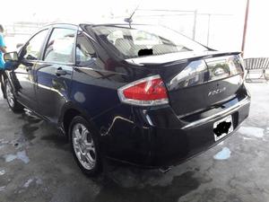 Ford Focus SES 