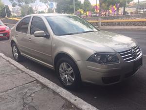 JETTA CLASICO 2.0 STANDARD