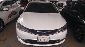 Chrysler C200 Version Advance $ 