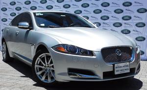 Jaguar XF Luxury  Kilometraje 