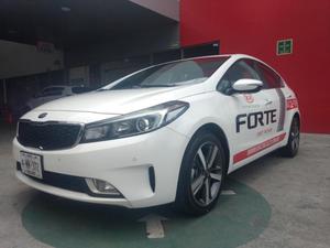 Kia Forte p SX L4/2.0 Aut