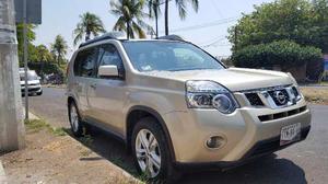 Nissan X-trail 5p Quemacocos Aut Tela Cvt