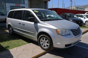 Chrysler Town & Country