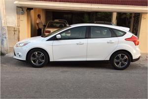 Ford Focus SE 5p