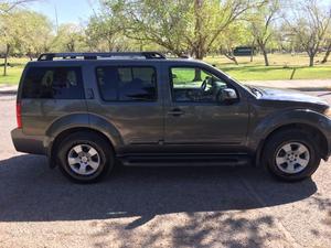 Nissan Pathfinder  Nacional