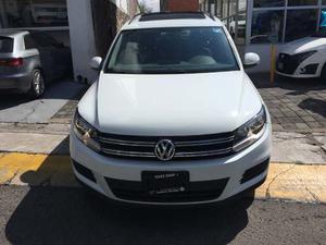 Volkswagen Tiguan Sport & Style 2.0 Turbo  (is)