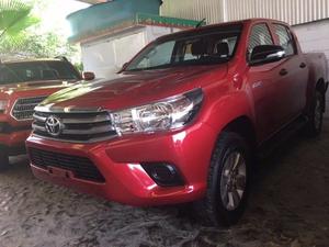 Toyota Hilux SR , Nueva sin Rodar