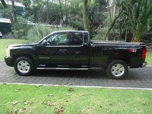 Chevrolet Cheyenne Cabina Extendida Z71 4x (impecable)