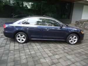 Volkswagen Passat Trubo Confortline 