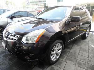 Nissan Rogue  EXCLUSIVE