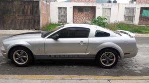 Mustang americano  v6 4.0 automatico