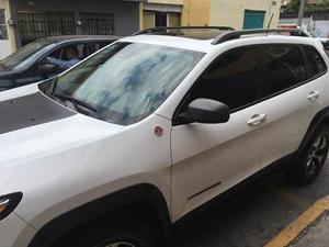 Jeep Cherokee Trailhawk Impecable  Reestrenala
