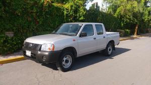 Nissan pich up NP